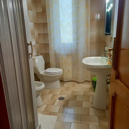 Guest house Casa Emilia 3*