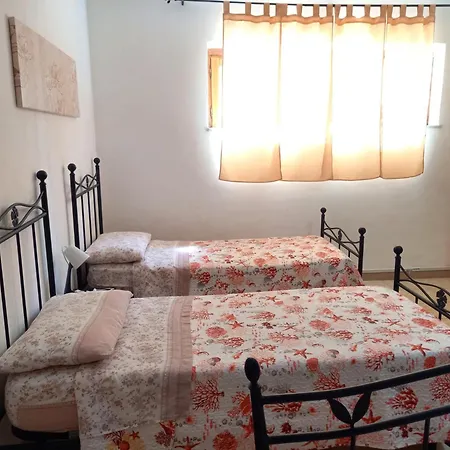 Casa Emilia Pensión Marano Principato