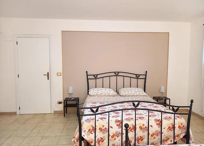 Casa Emilia 招待所 Marano Principato